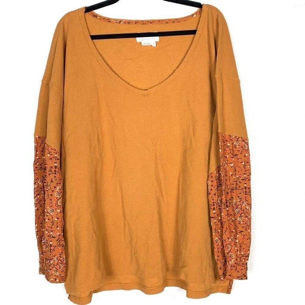 Anthropologie Camel Brown Floral Waffle Knit Top